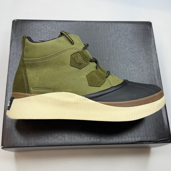 Sorel Women's Out N About IV Class Bootie- Utility Green- Size 8.5 - Picture 6 of 11